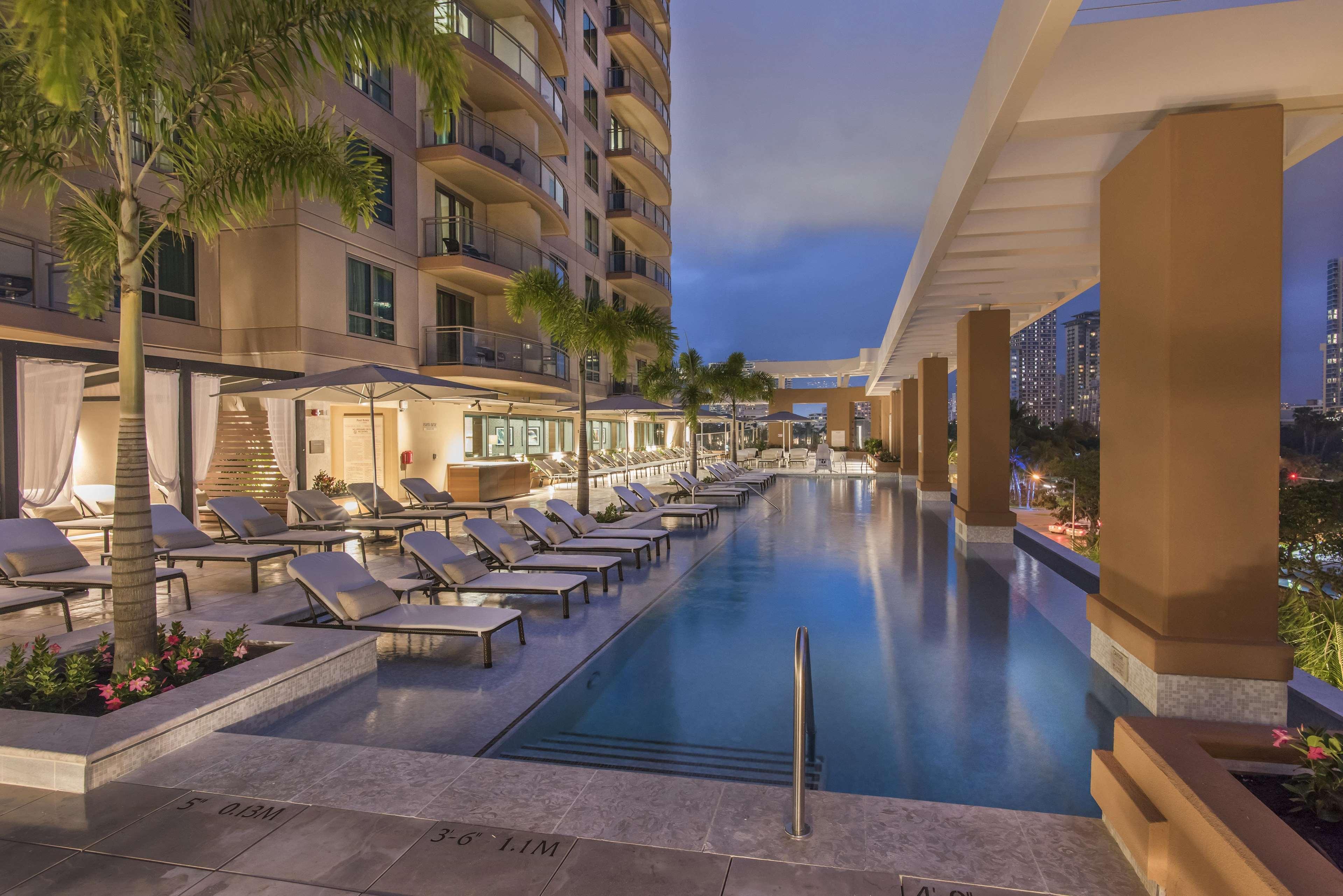 Hilton Grand Vacation Club The Grand Islander Waikiki Honolulu Hotel Exterior foto